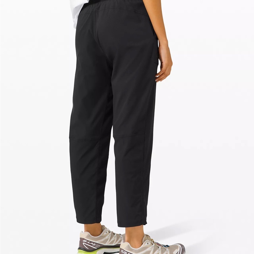 Lululemon Beyond the Studio Cropped Pant Navy Blue Office Work Pants size 10 - Picture 6 of 7